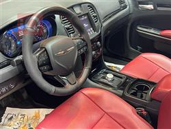 کرایسلەر 300